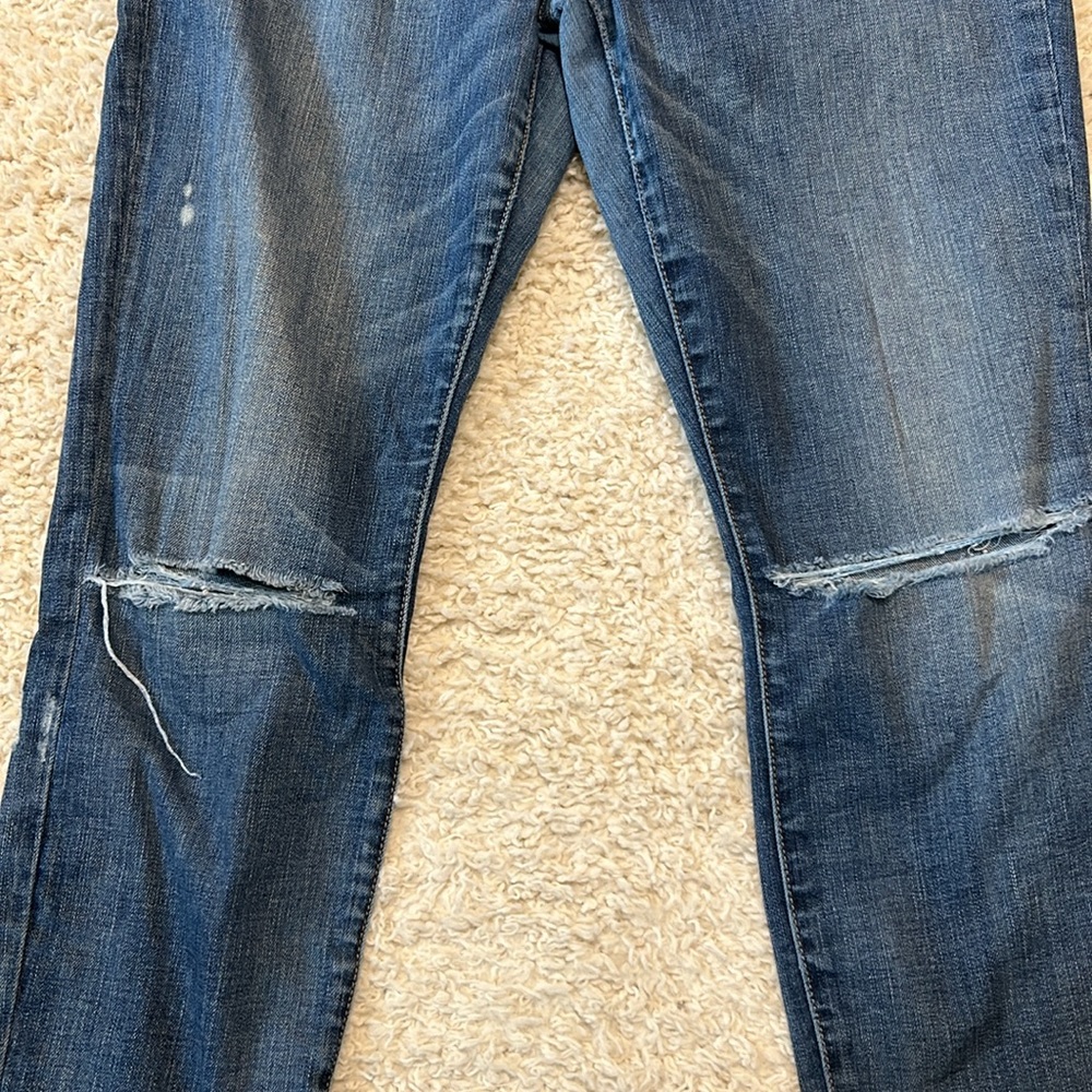CURRENT/ELLIOT 29 distressed and speckled jeans with blown knees and soft denim - Picture 7 of 10